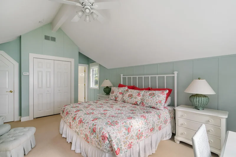 6613 Hillside Avenue, Indian River, MI 49749, Indian River, Michigan, United States. - Photo 38