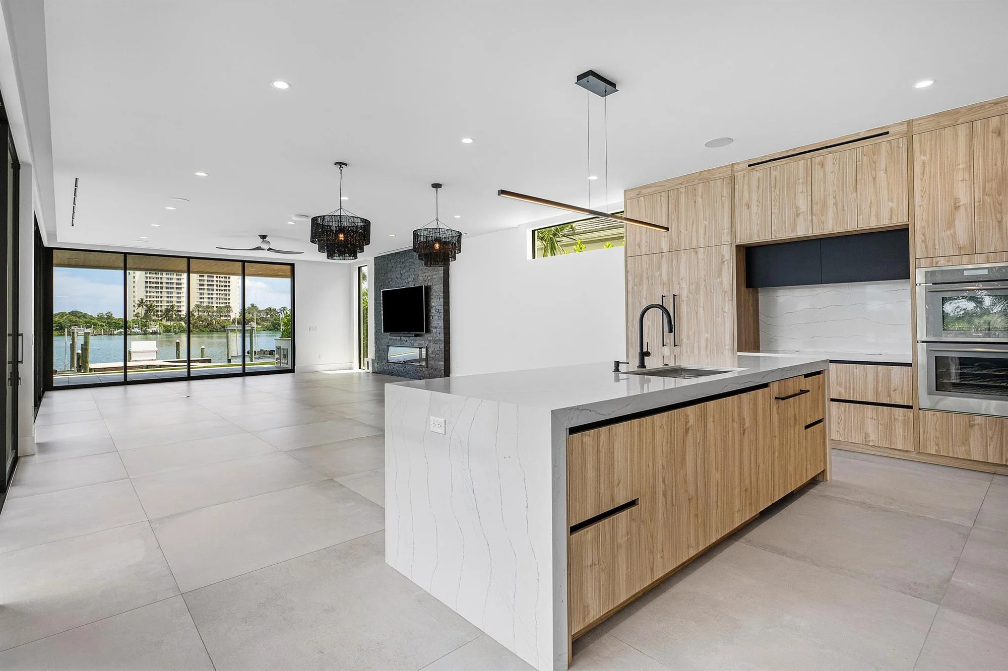 3445 Harbor Road N, Tequesta, Florida, United States. - Photo 11