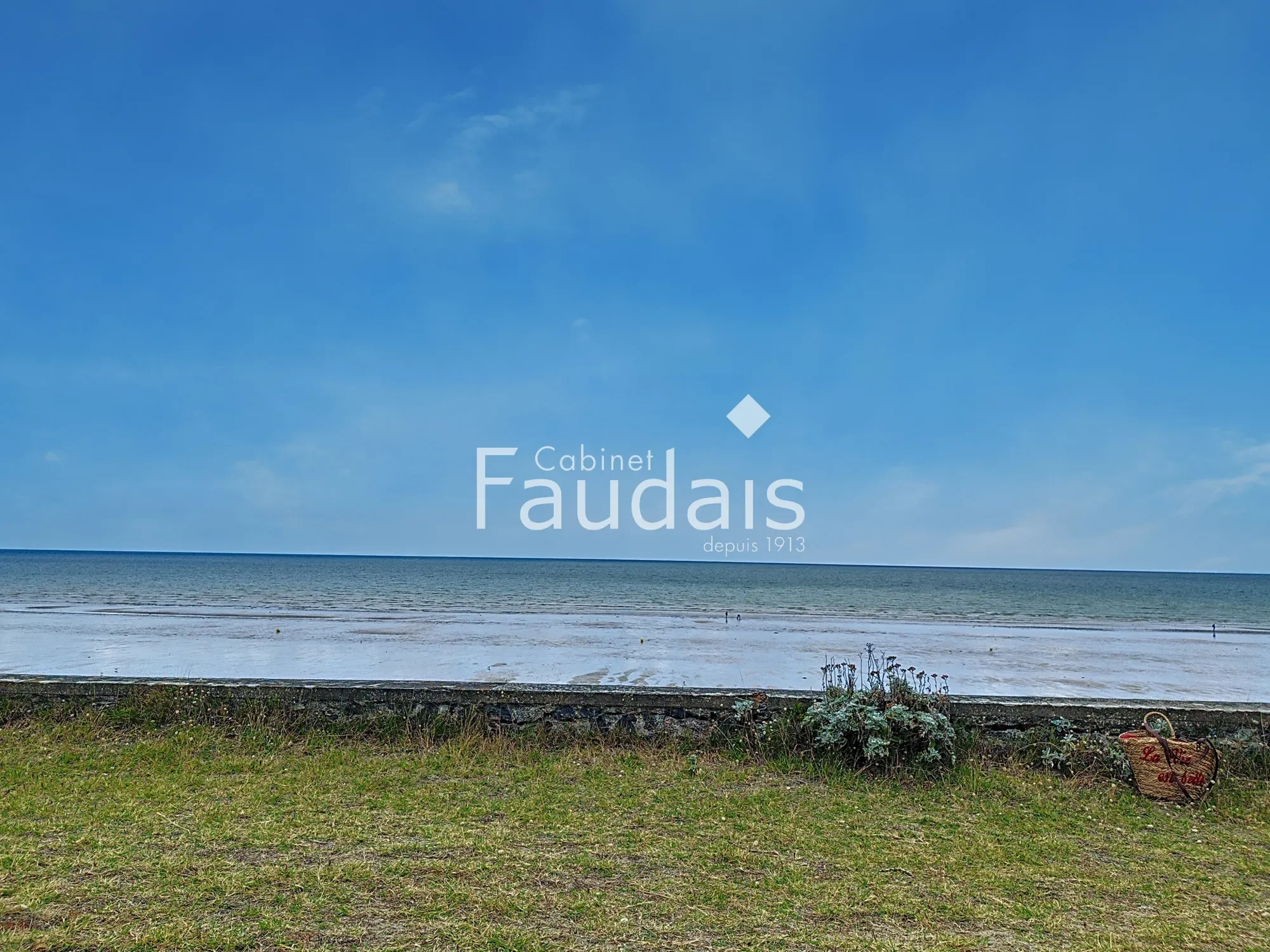 Agon-Coutainville, Normandy, France. - Photo 3