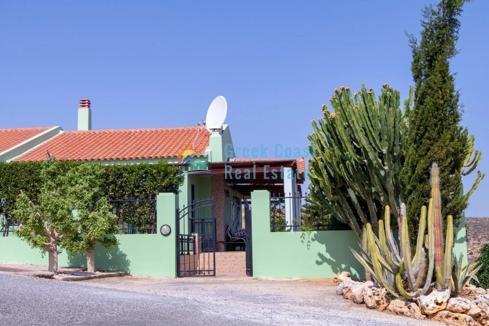 Exterior photo 4