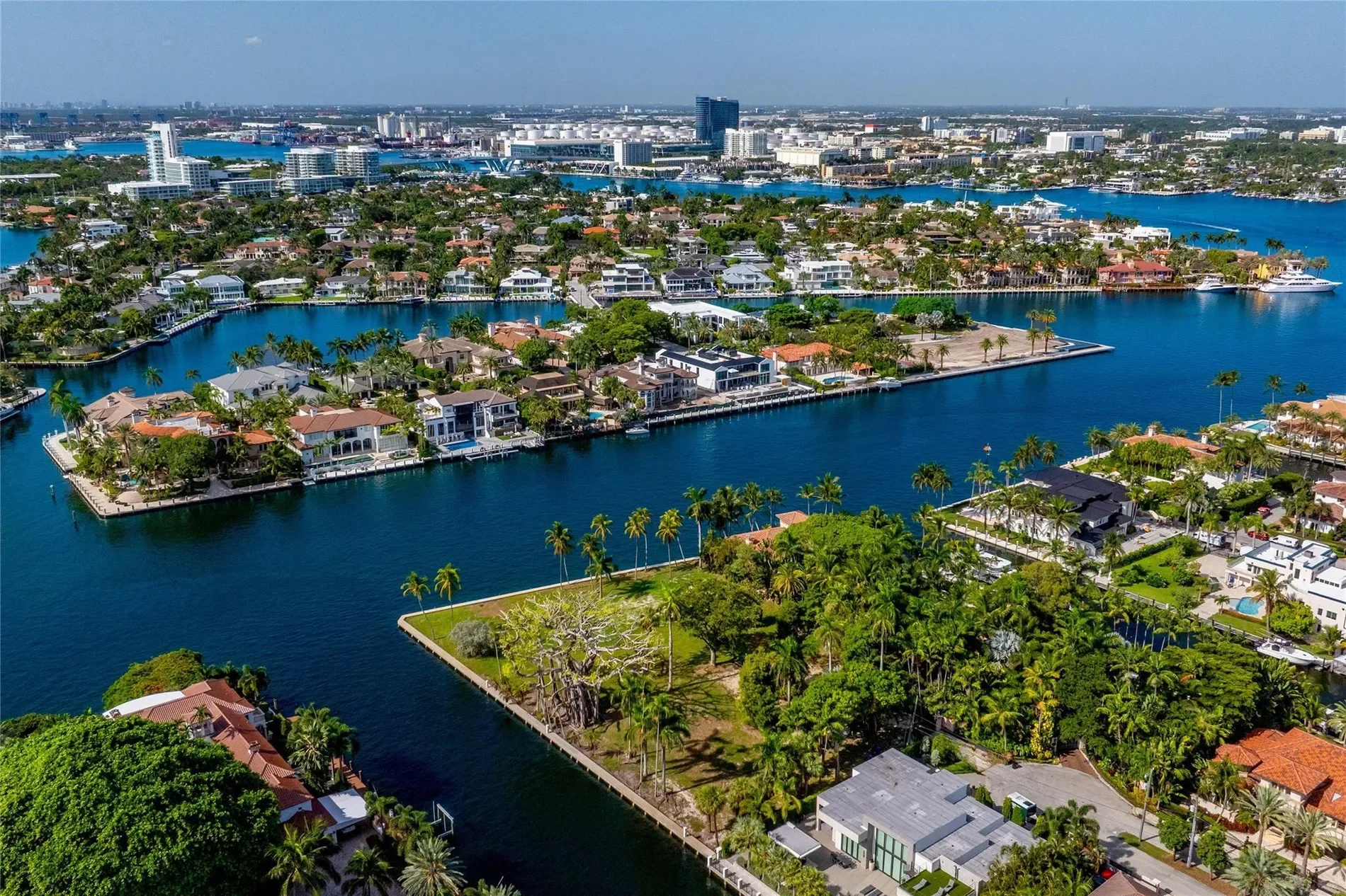 1000 Riviera Isle Dr, Fort Lauderdale, FL, Fort Lauderdale, Florida, United States. - Photo 9