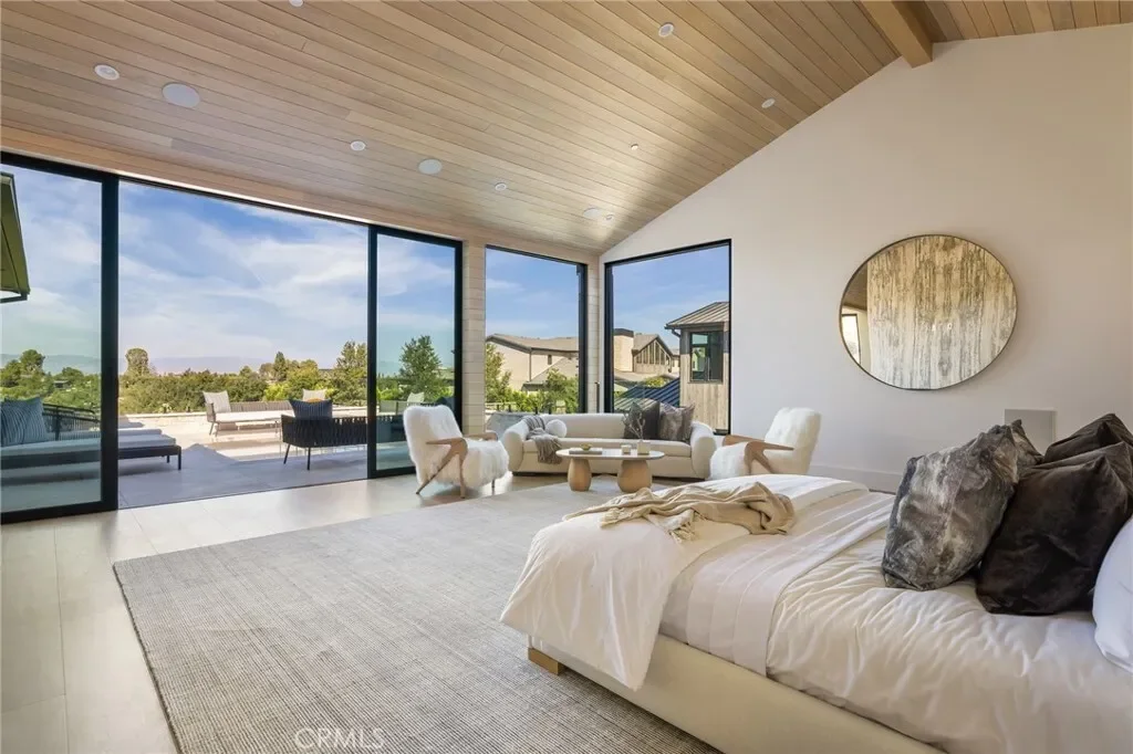 24255 BRIDLE TRAIL Road, Hidden Hills, California, United States. - Photo 12