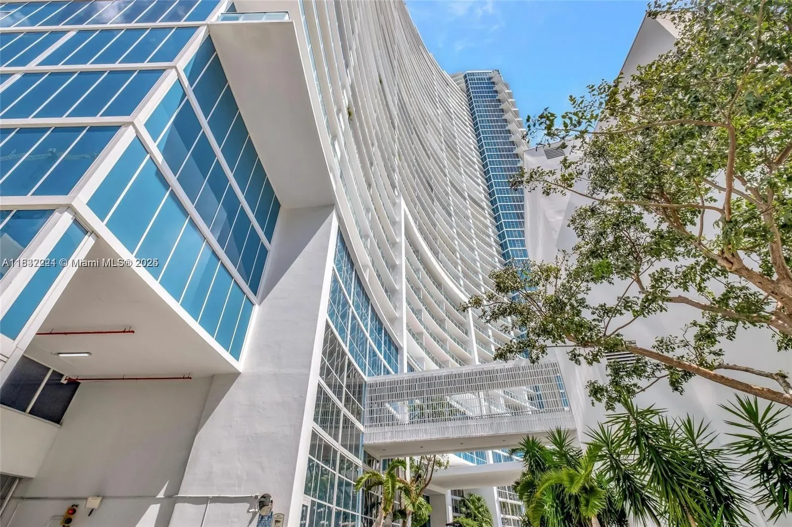 2020 N Bayshore Dr 3408, Miami, Florida, United States. - Photo 34