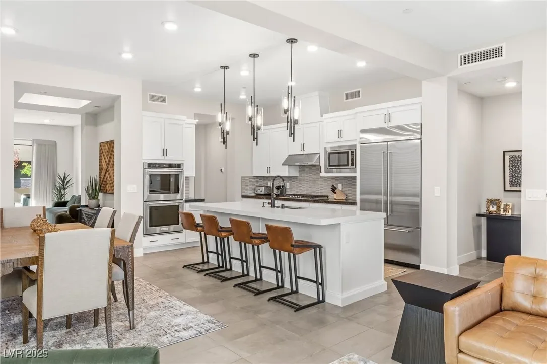 11280 Granite Ridge Drive 1012, Las Vegas, Nevada, United States. - Photo 4