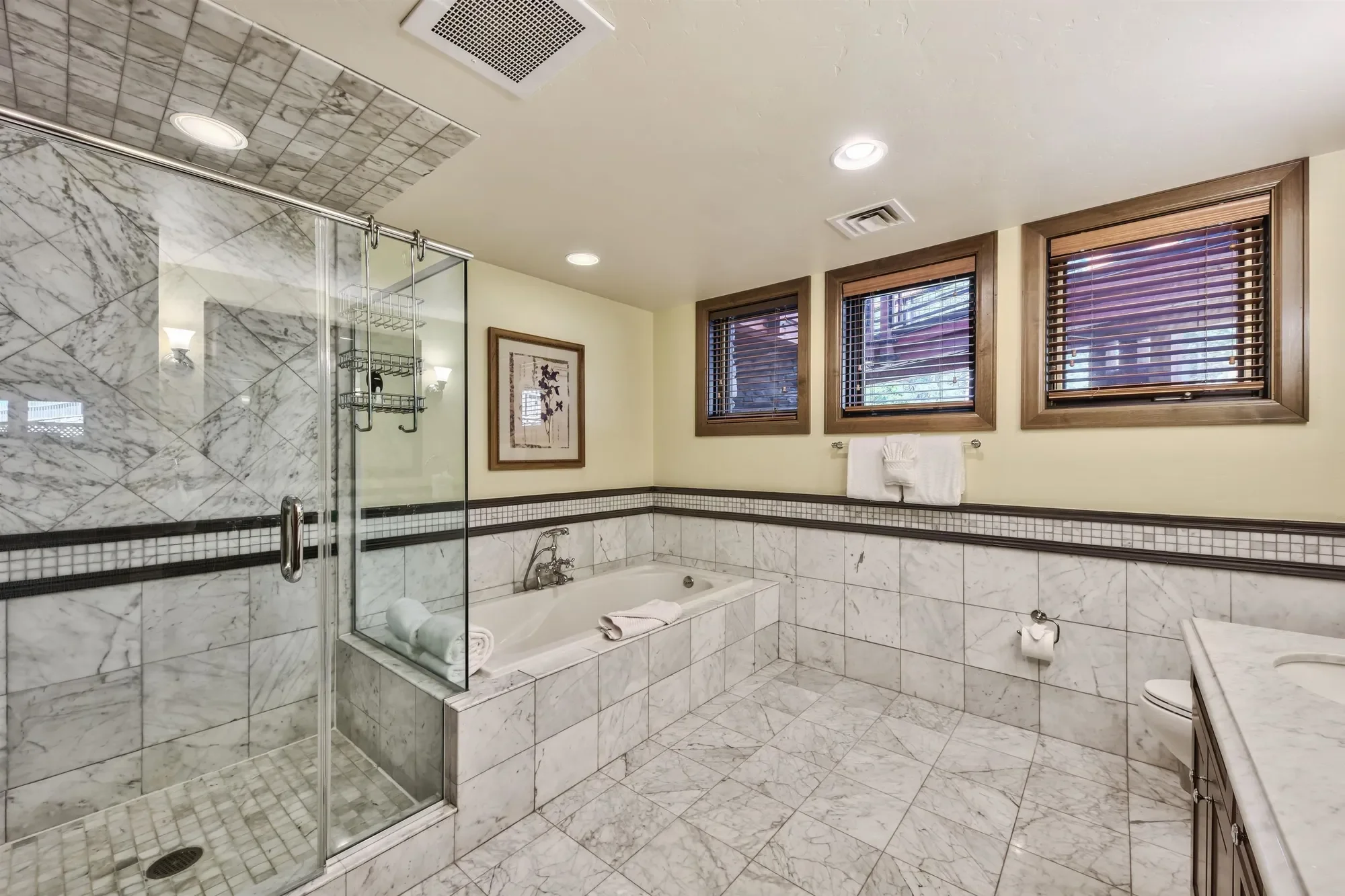 6750 N North Lake Boulevard 4F, Kings Beach, California, United States. - Photo 17