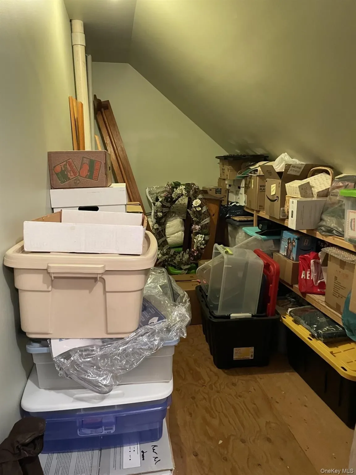 501 Wading River Road, Manorville, New York, United States. - Photo 18