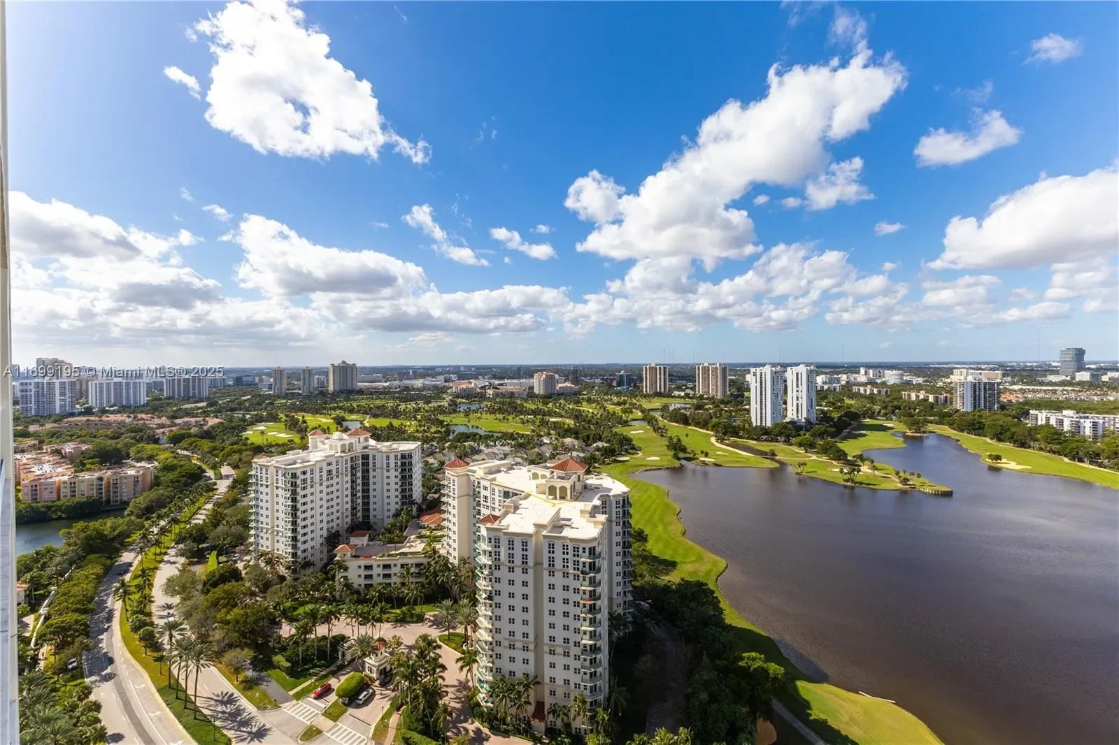 20155 NE 38th Ct 2903, Aventura, Florida, United States. - Photo 25