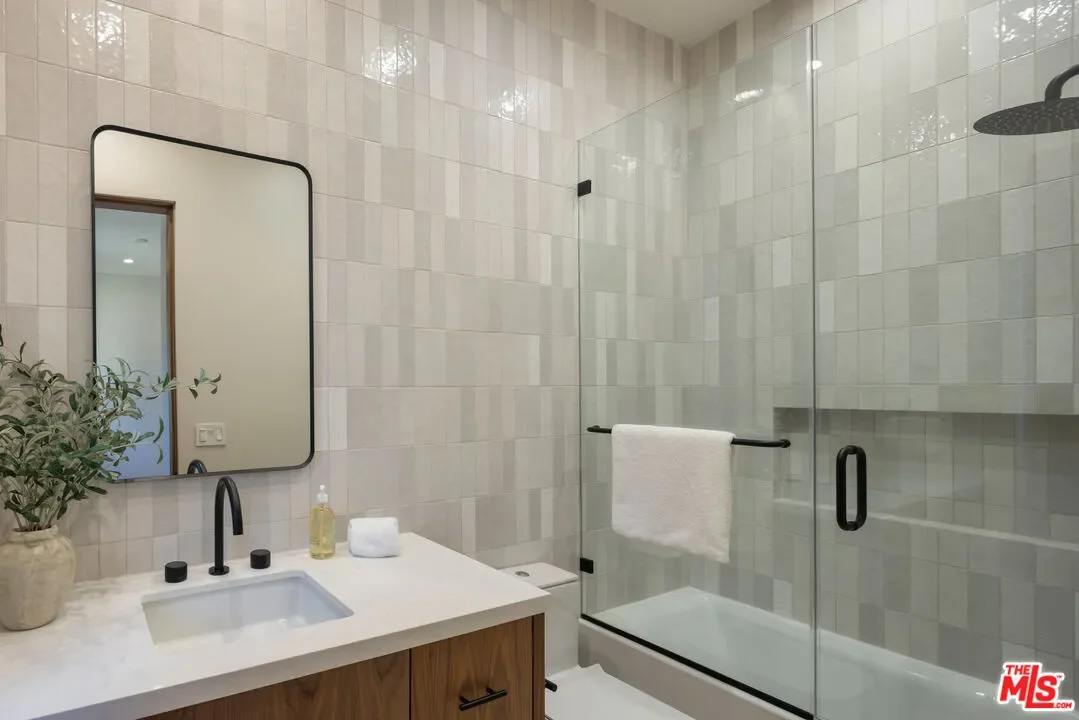 4140 Sunnyslope Ave, Los Angeles, California, United States. - Photo 23