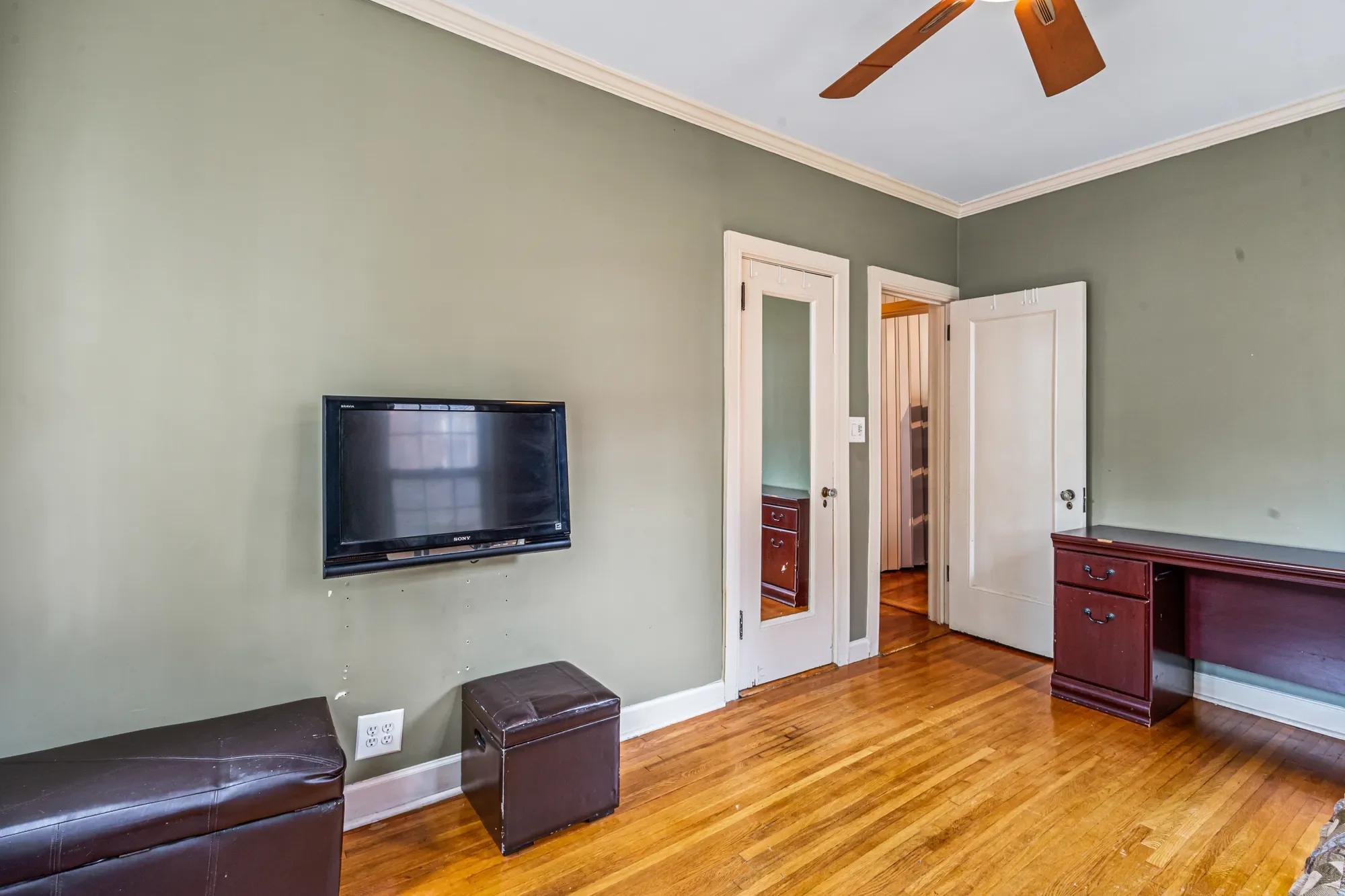 Gallery photo 10