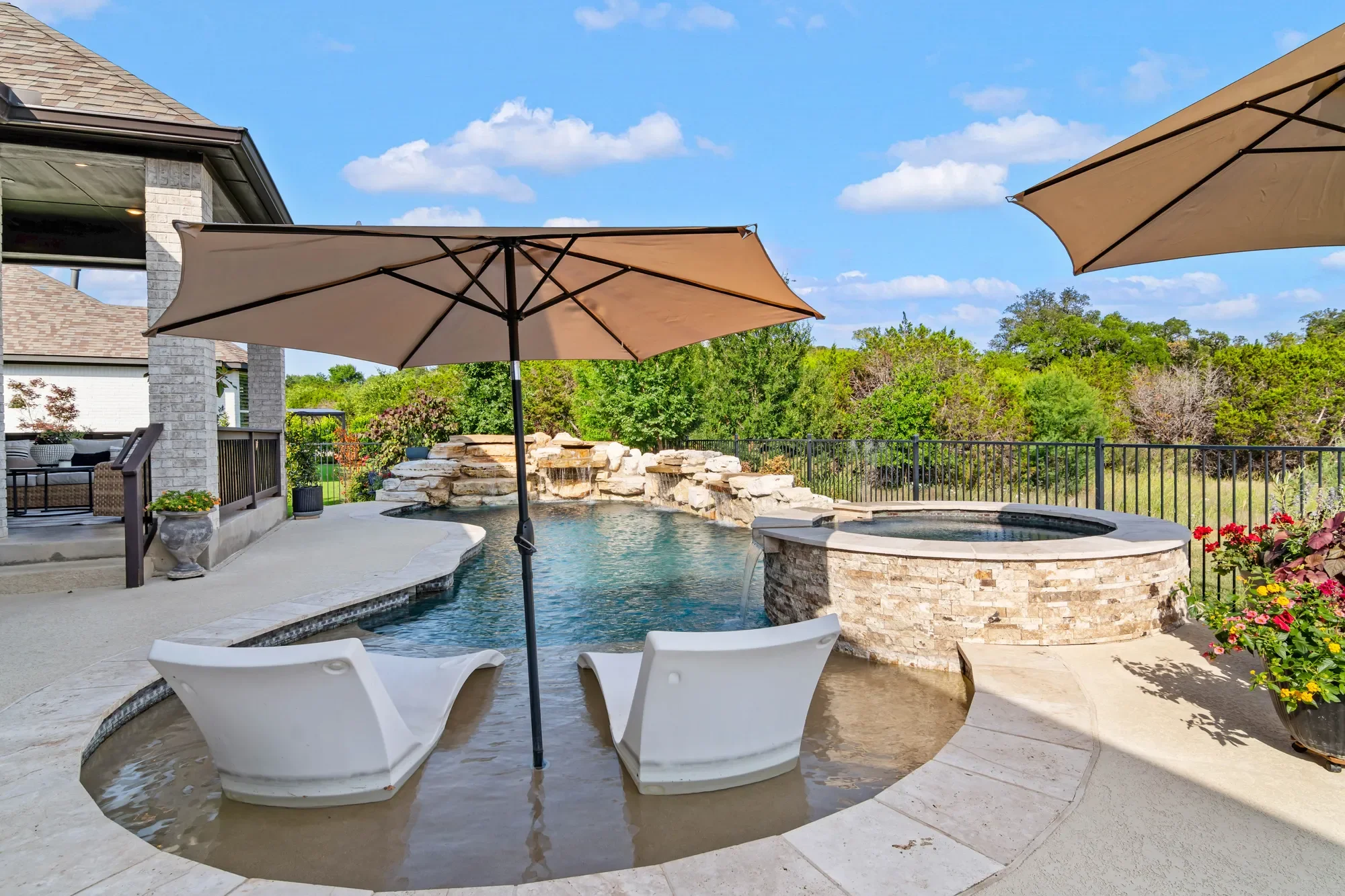 7054 Cantera Manor , San Antonio, TX 78256, San Antonio, Texas, United States. - Photo 10
