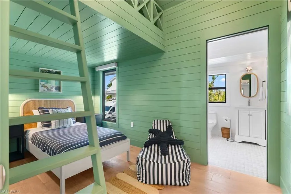 24 Beach Homes, Captiva, FL, 33924, USA, Captiva, Florida, United States. - Photo 24