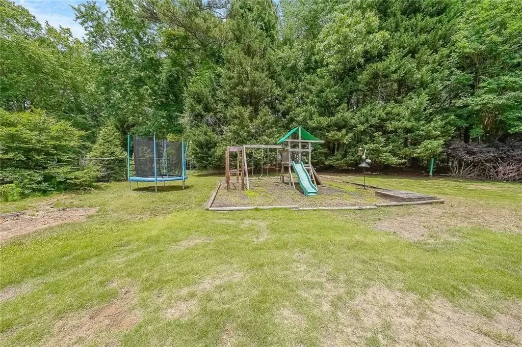 4135 Creekwood Drive, Cumming, Georgia, United States. - Photo 10