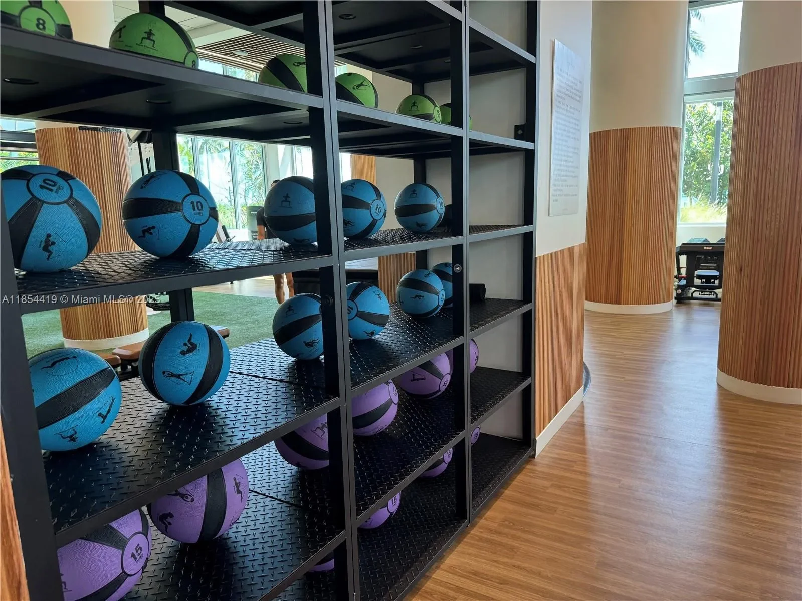 1500 Bay Rd, Miami Beach, Florida, United States. - Photo 24
