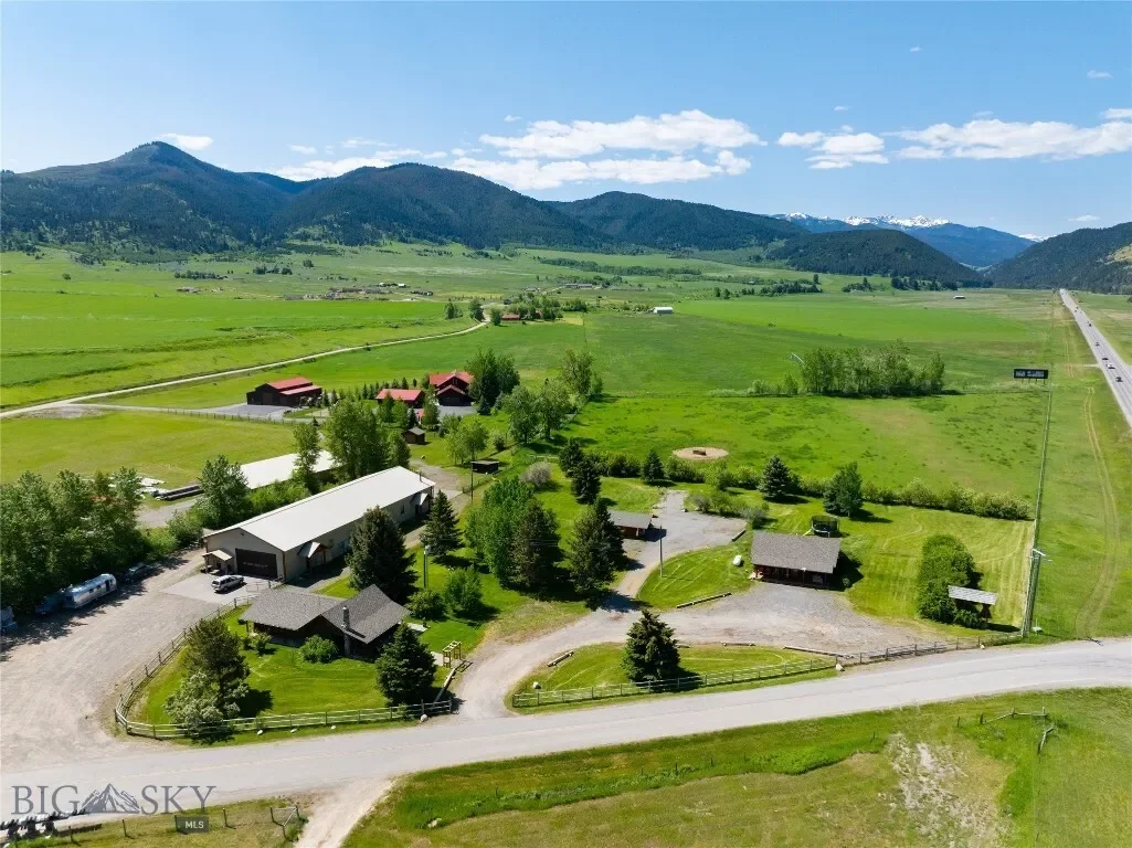 56 & 70 E Williams Road, Gallatin Gateway, Montana, United States. - Photo 28