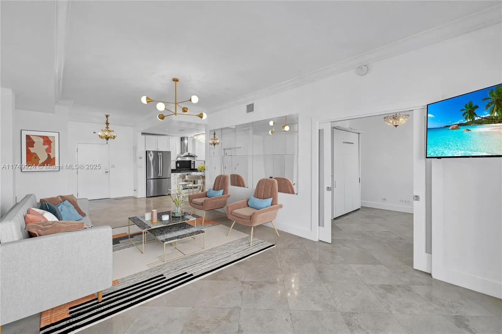 2301 Collins Ave PH18, Miami Beach, Florida, United States. - Photo 12