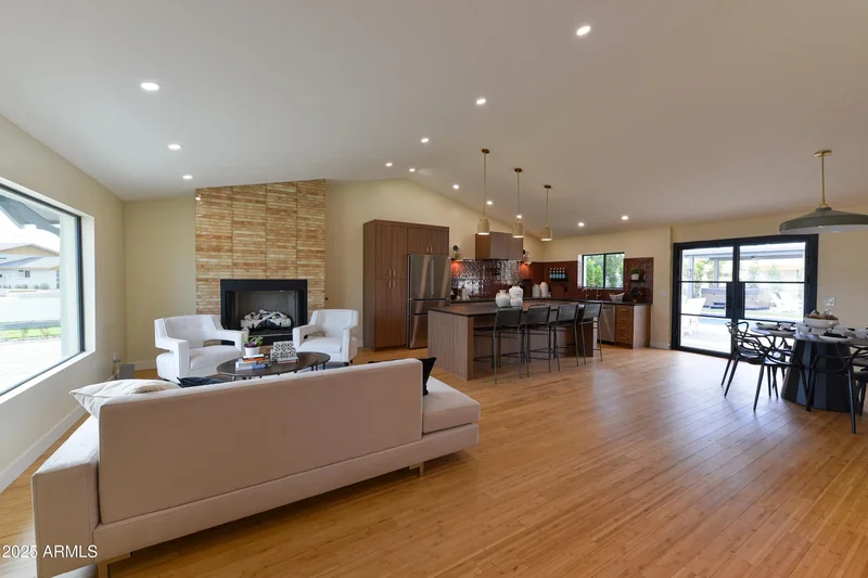 8532 E SAN MIGUEL Avenue, Scottsdale, AZ 85250, Scottsdale, Arizona, United States. - Photo 9
