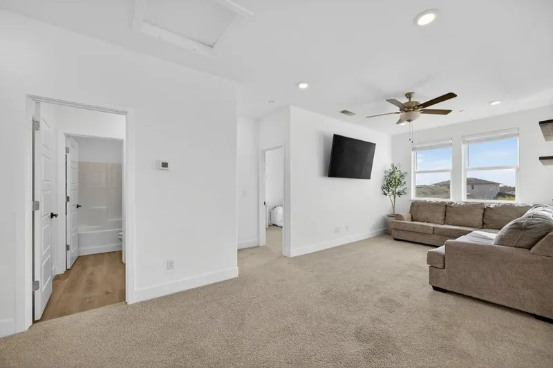 979 Ayers Lane, Galt, CA 95632, Galt, California, United States. - Photo 17