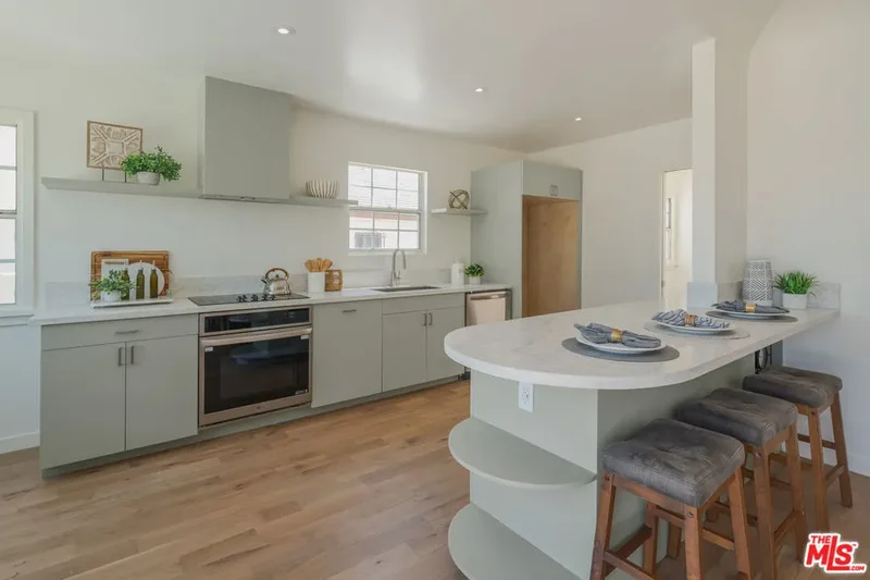 1826 W 78th Street, Los Angeles, California, United States. - Photo 19