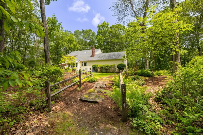111 Dwyer Road, Middlebury, CT 06762, Middlebury, Connecticut, United States. - Photo 7
