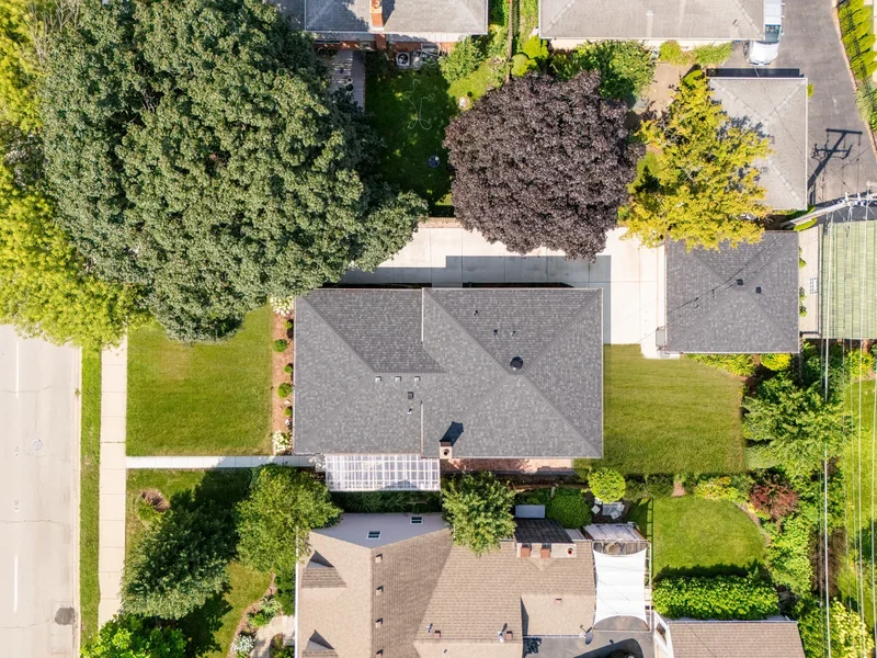208 47th Street, Western Springs, Illinois, United States. - Photo 43