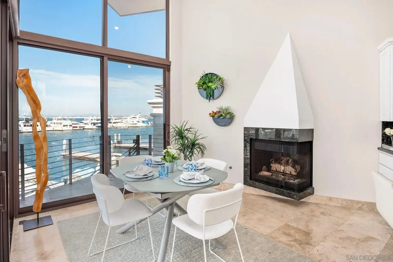 25 The Point, Coronado, California, United States. - Photo 33