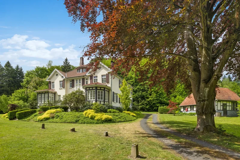 Heringen, Hessen, Germany. - Photo 15
