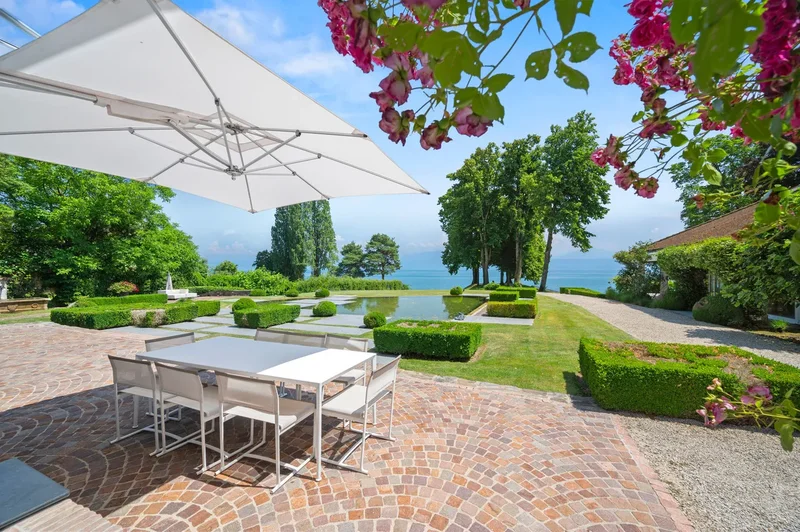 Saint-Prex, Vaud, Switzerland. - Photo 30