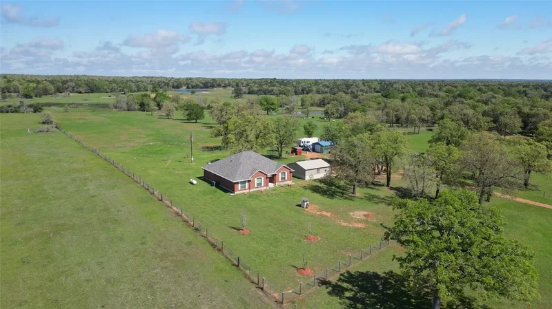 188 Zindler Lane, Paige, TX 78659, Paige, Texas, United States. - Photo 2