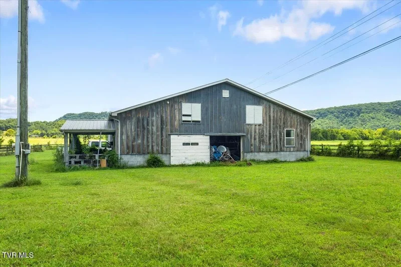 628 Christian Bend Road, Church Hill, TN 37642, Church Hill, Tennessee, United States. - Photo 21