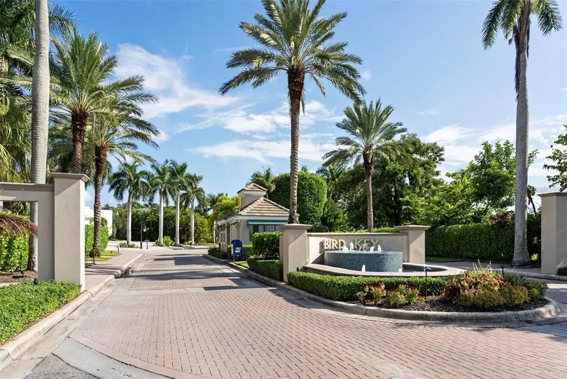 355 W ROYAL FLAMINGO DRIVE, SARASOTA, FL 34236, Sarasota, Florida, United States. - Photo 55