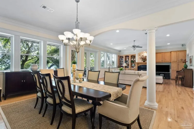 5393 Soundside Dr, Gulf Breeze, FL, 32563, USA, Gulf Breeze, Florida, United States. - Photo 14