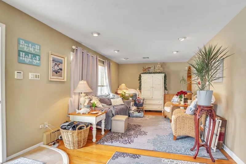 7510 Fremont Ave, Margate City, NJ 08402, Margate City, New Jersey, United States. - Photo 2