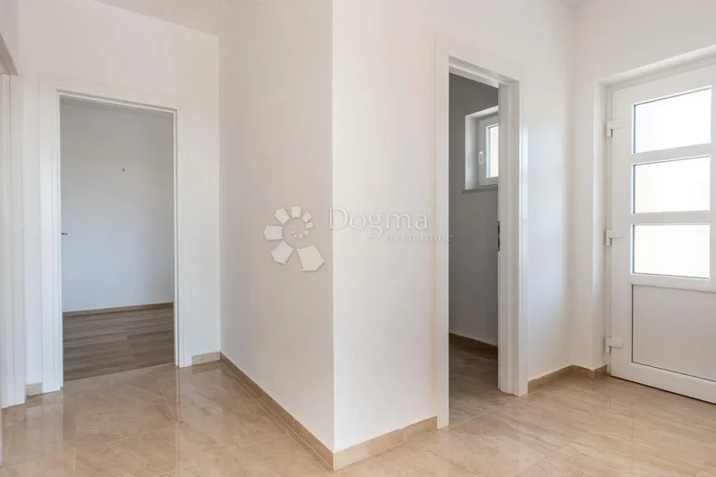 Sarsoni, Primorje-Gorski Kotar County, Croatia. - Photo 18