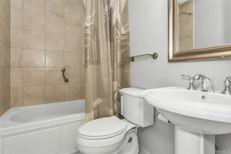 55 Harbor North, Amityville, New York, United States. - Photo 20