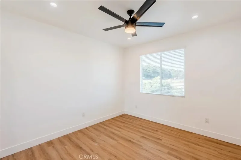 5503 Adenmoor, Lakewood, California, United States. - Photo 30