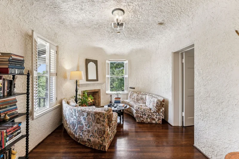 221 Devine Road, San Antonio, UT, 78209, USA, San Antonio, Texas, United States. - Photo 17