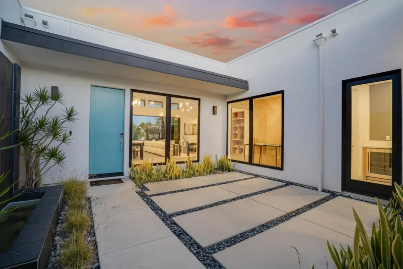 5384 Aurora Summit Trails, San Diego, California, United States. - Photo 20