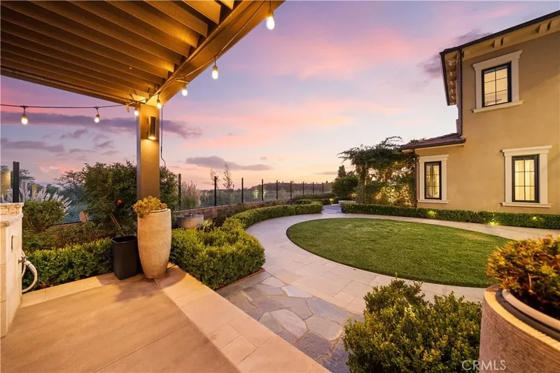 212 Clear Falls, Irvine, CA 92602, Irvine, California, United States. - Photo 59