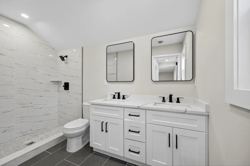 28 Maytime Drive , Jericho, NY 11753, Jericho, New York, United States. - Photo 11