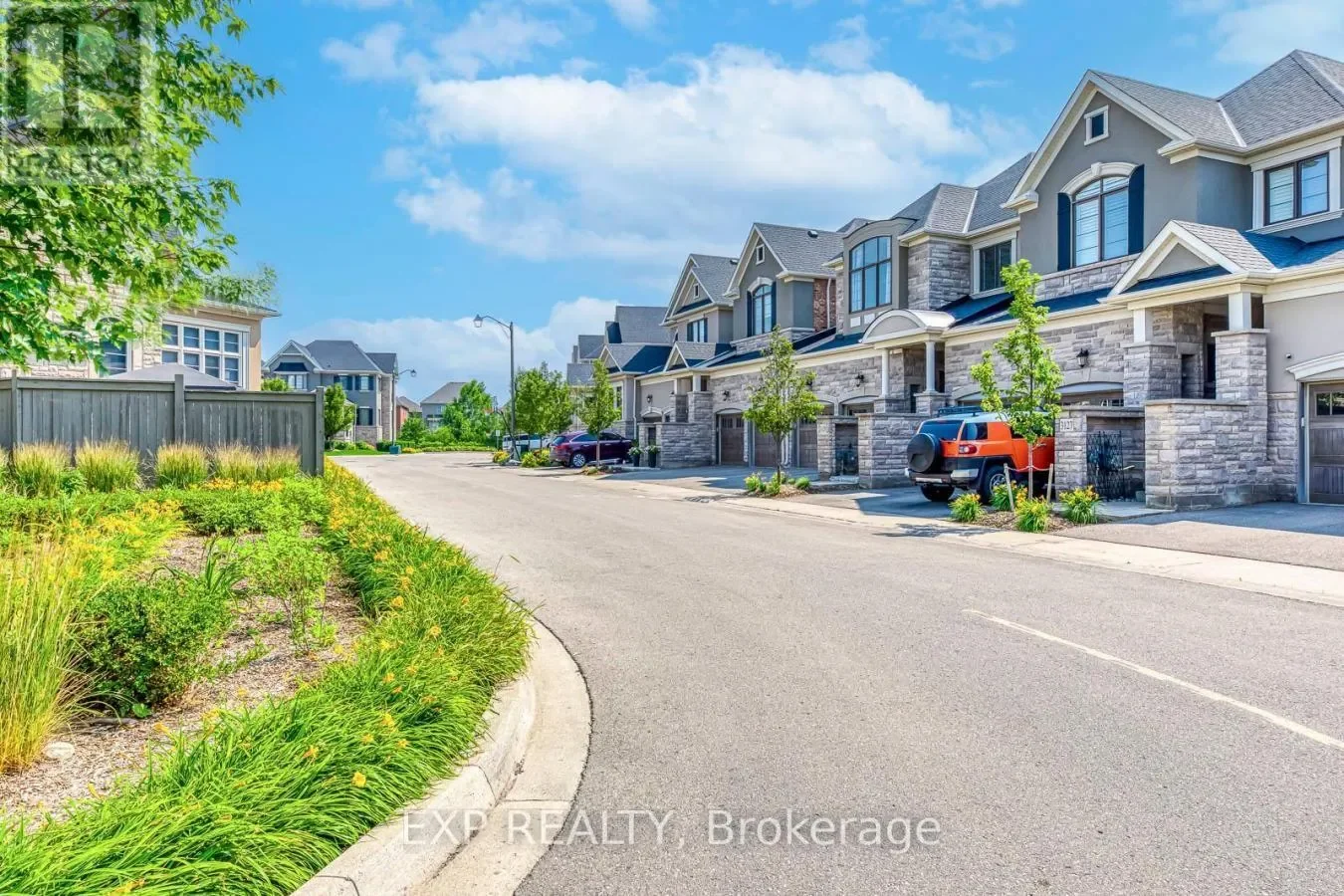 3129 RIVERPATH COMMON, Oakville, Ontario, Canada. - Photo 2