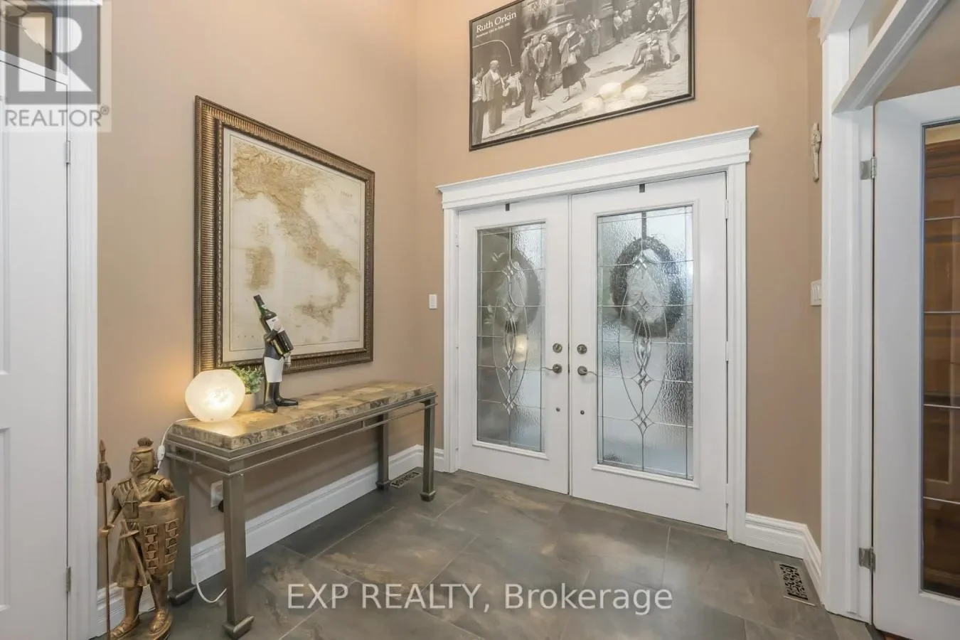 Gallery photo 3