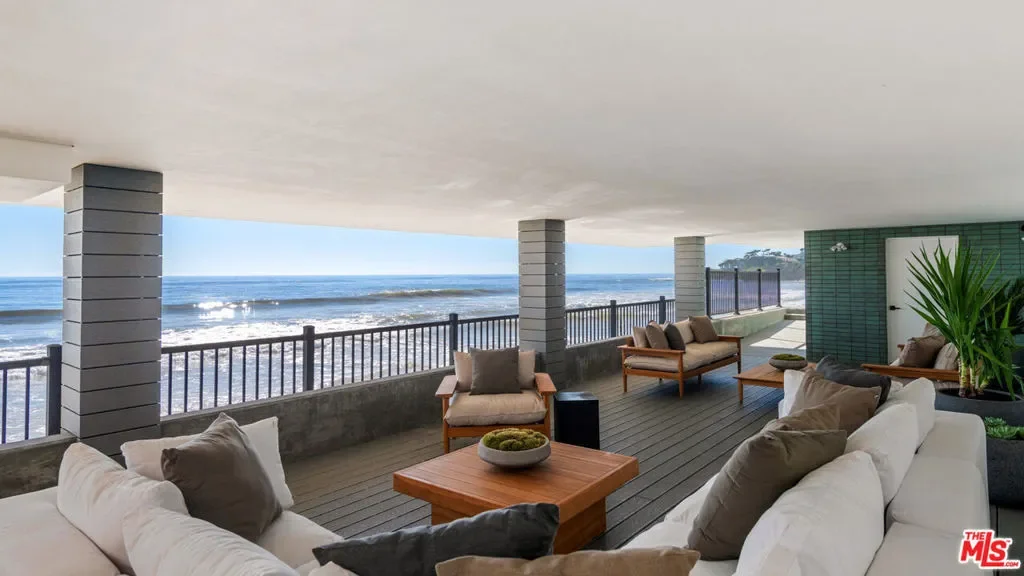 31388 Broad Beach Road, Malibu, California, United States. - Photo 61