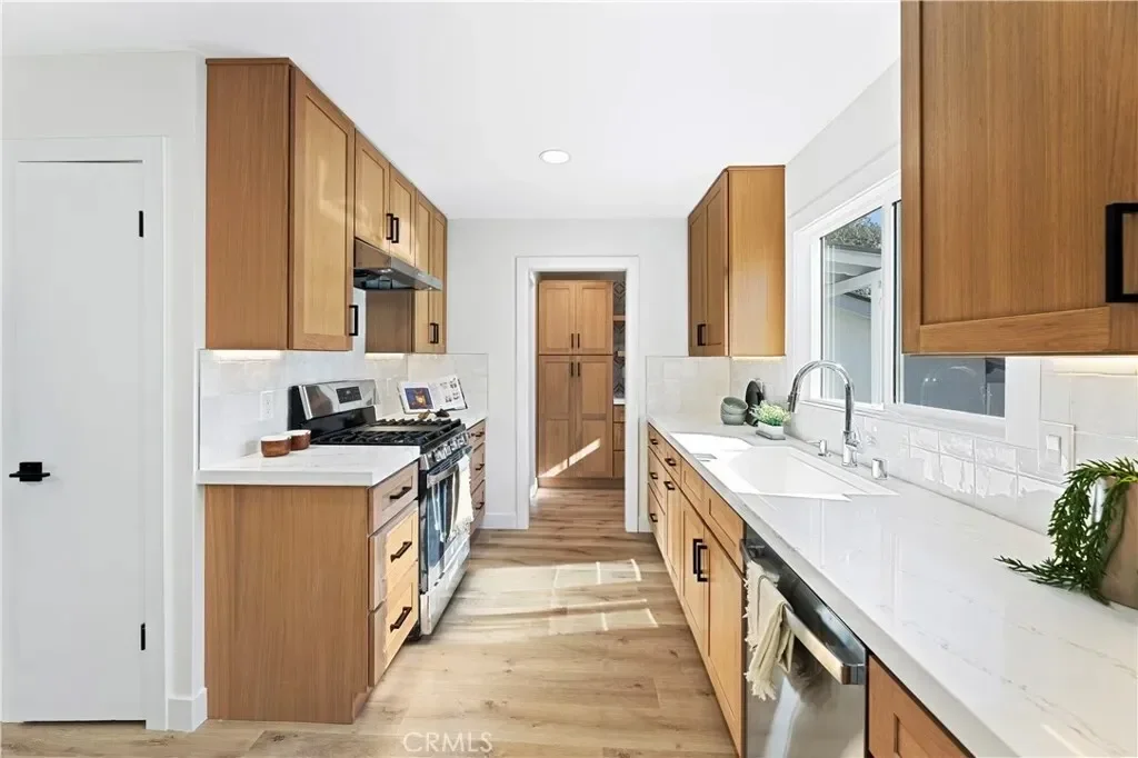 1413 S LOARA, Orange, California, United States. - Photo 16