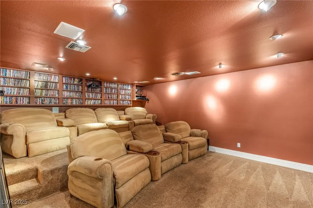 8275 W Craig Road, Las Vegas, Nevada, United States. - Photo 16