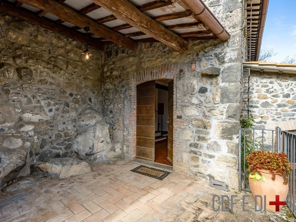 Exterior photo 10