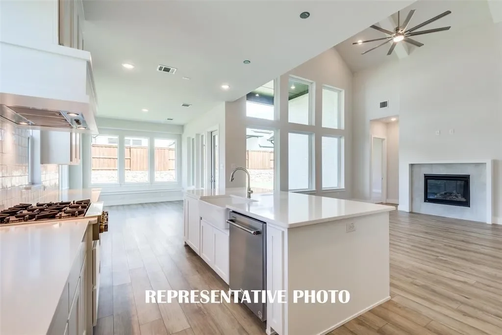 4201 Kinglet Court, Prosper, Texas, United States. - Photo 4