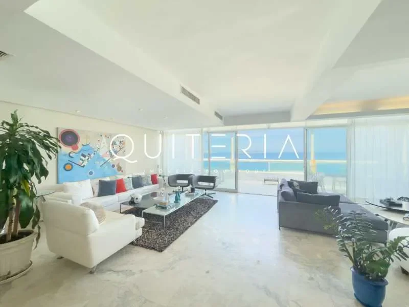 Gallery photo 1