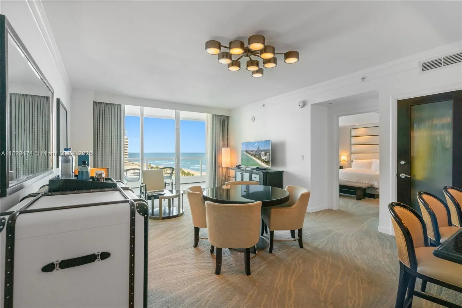 4391 COLLINS AV 1007, Miami Beach, Florida, United States. - Photo 7