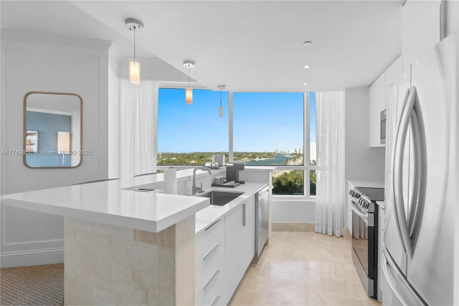 4401 Collins Ave 1015, Miami Beach, Florida, United States. - Photo 14