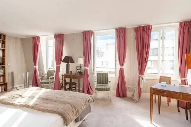 Paris, Île-de-France, France. - Photo 20